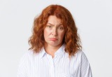 Мы с папой не хотим общаться с моей старшей сестрой, потому что она перешла черту, а мама ее продолжает оправдывать 